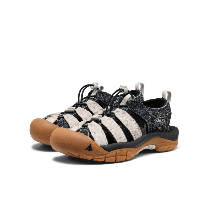 image|one|both|both|Women's Newport HL Sandal - Pair Angle Image