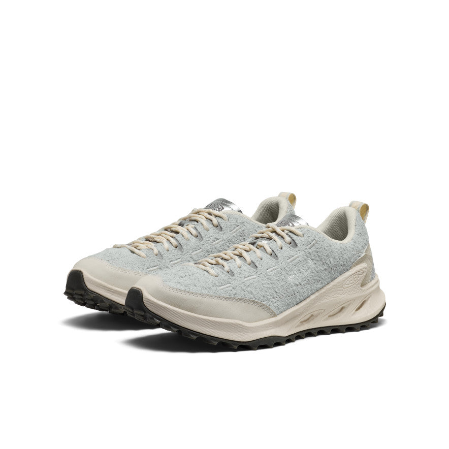 image|one|both|both|Women's Jasper Zionic Sneaker - Pair Angle Image