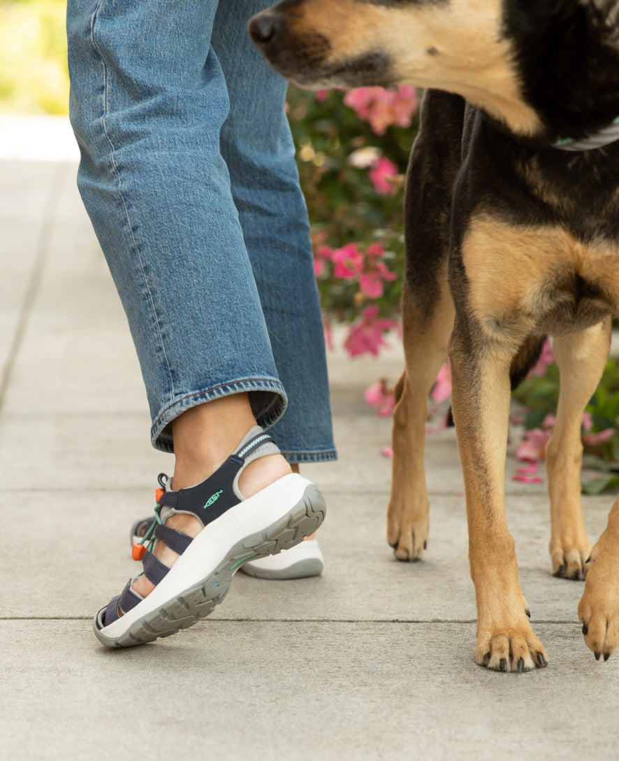 Women's Astoria West Sandal | Naval Academy/Reef Waters