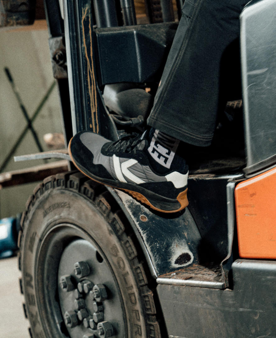 Men's KS86 Utility Work Sneaker (Carbon Toe) | Magnet/Gum