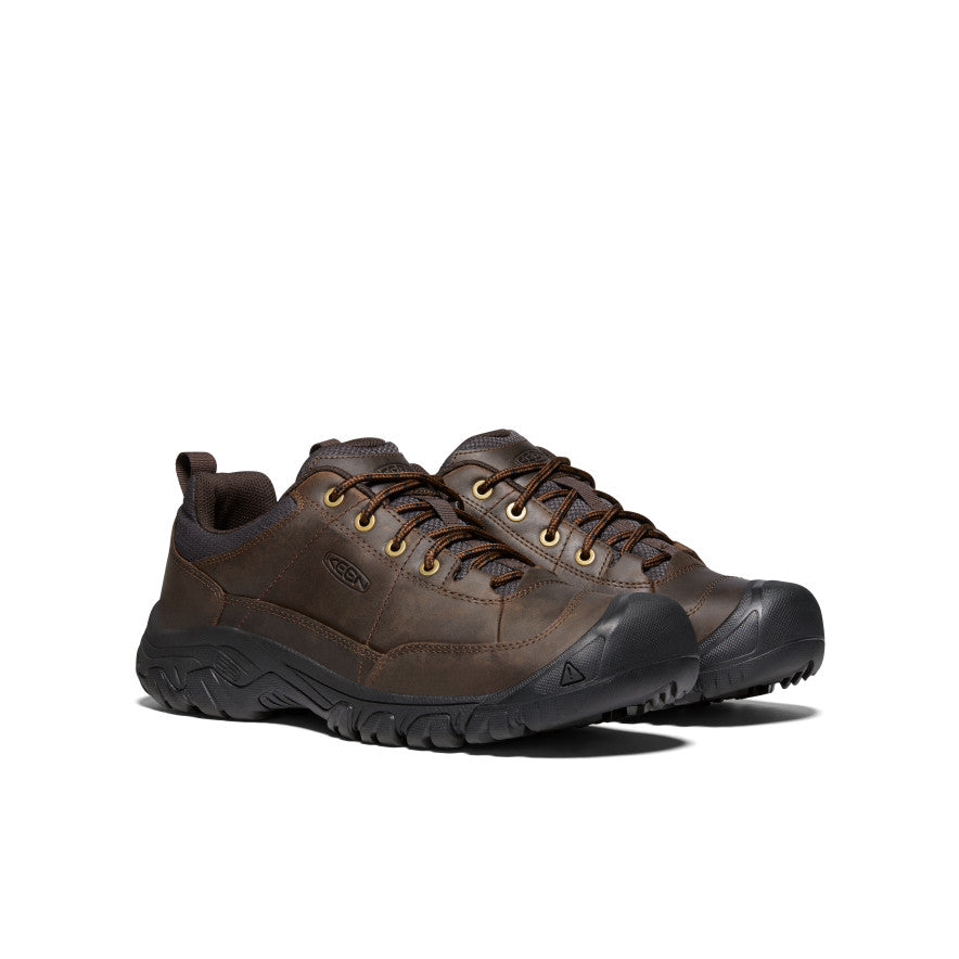 image|one|both|both|Men's Targhee III Oxford Wide Shoe - Pair Angle Image